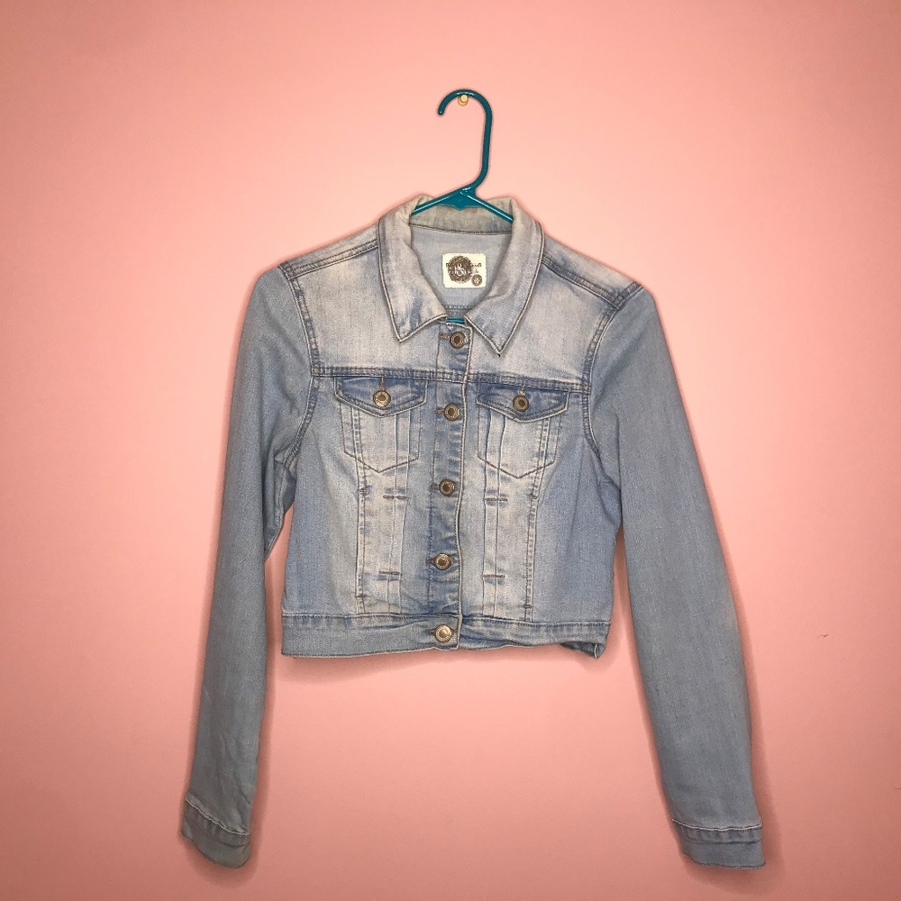 CROPPED JEAN JACKET